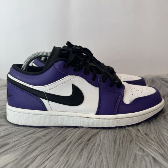Nike Air Jordan 1 Low Court Purple Size 8.5 - Picture 1 of 16